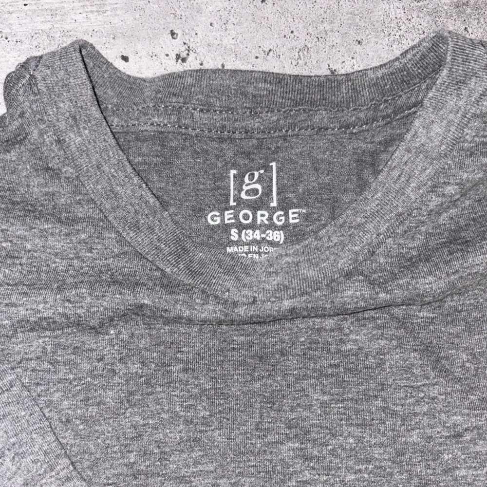 Gray George Tee - Picture 2 of 2